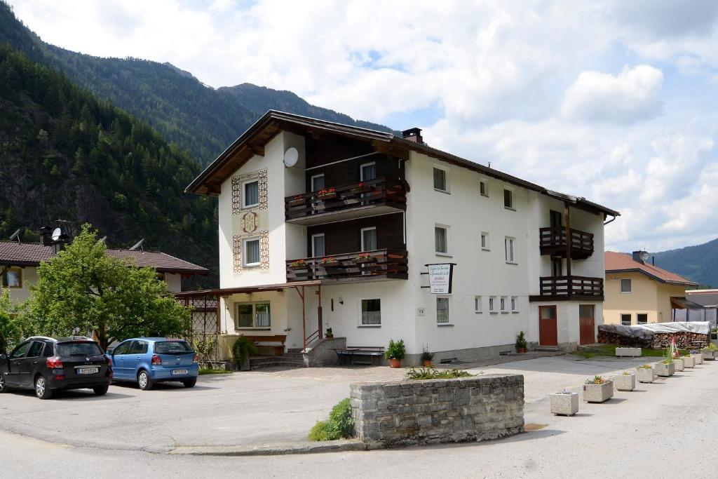 Haus Gamsblick Hotel Umhausen Buitenkant foto